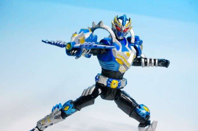 蒙面铠甲大闯关无敌版(3)